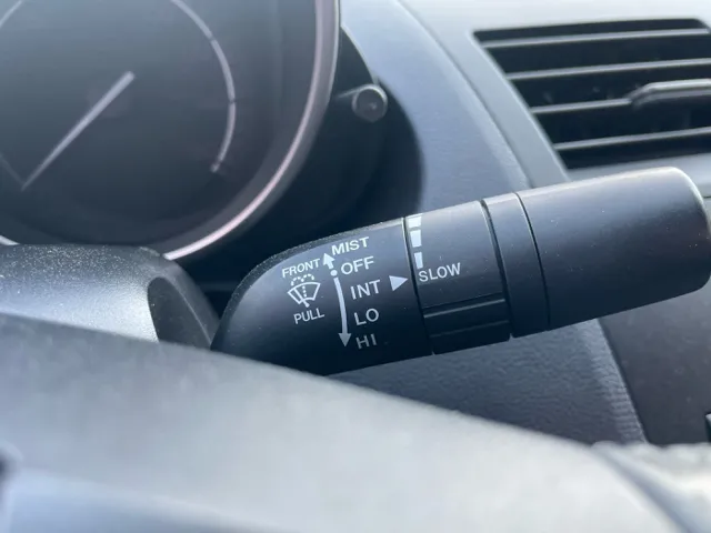 2010 Mazda MAZDA3 s Sport - Photo 16