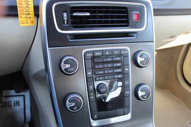 2014 Volvo S60 T5 - Photo 20