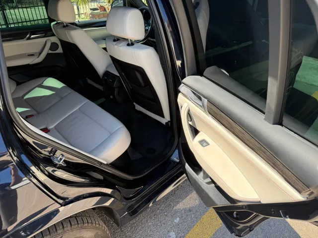 2017 BMW X3 sDrive28i - Photo 28