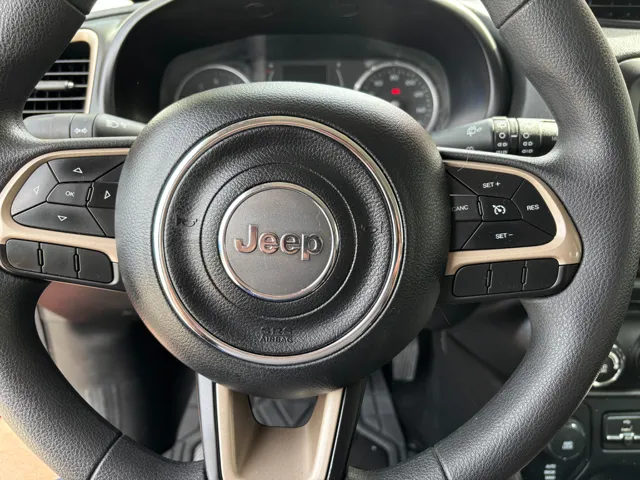 2016 Jeep Renegade Sport - Photo 24