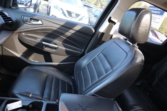 2017 Ford Escape Titanium - Photo 24