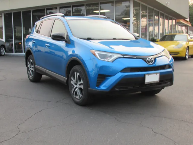 2016 Toyota RAV4 LE