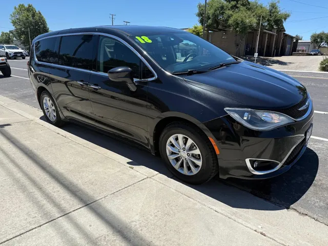 2018 Chrysler Pacifica Touring Plus - Photo 8