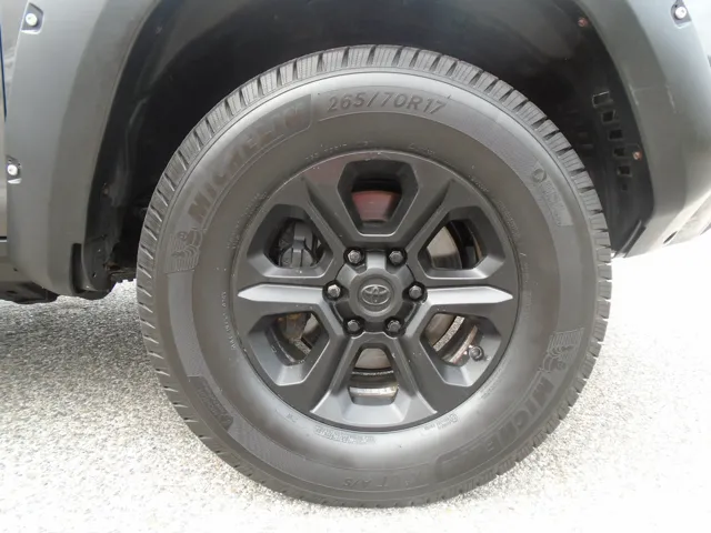 2016 Toyota 4Runner SR5 - Photo 30