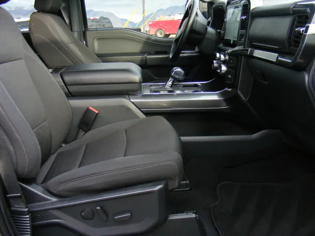 2023 Ford F-150 XLT - Photo 19