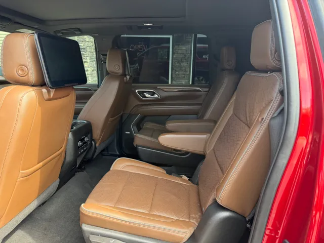 2021 Chevrolet Suburban High Country - Photo 12