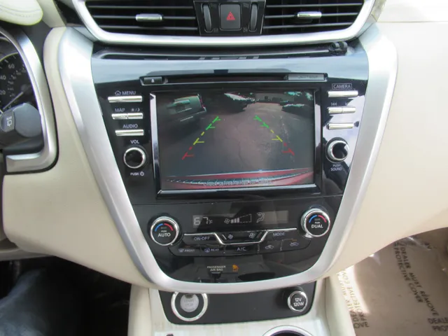 2015 Nissan Murano S - Photo 24