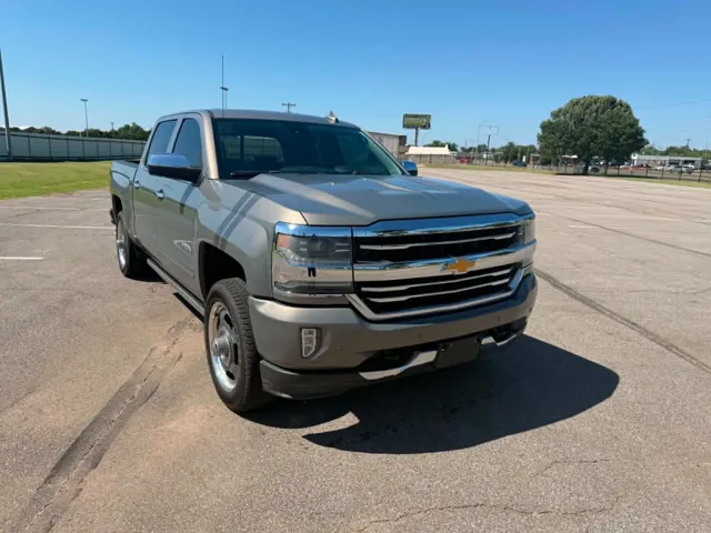 2017 Chevrolet Silverado 1500 High Country 4X4 Crew Cab Short Box's photo