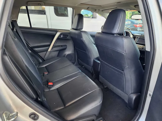 2013 Toyota RAV4 Limited photo 14