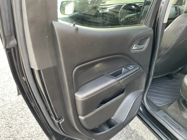 2015 GMC Canyon SLE - Photo 22