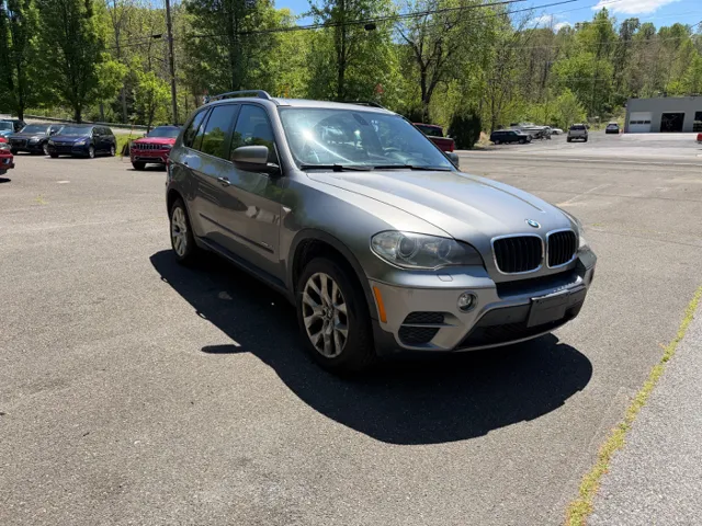 2013 BMW X5 xDrive35i's photo