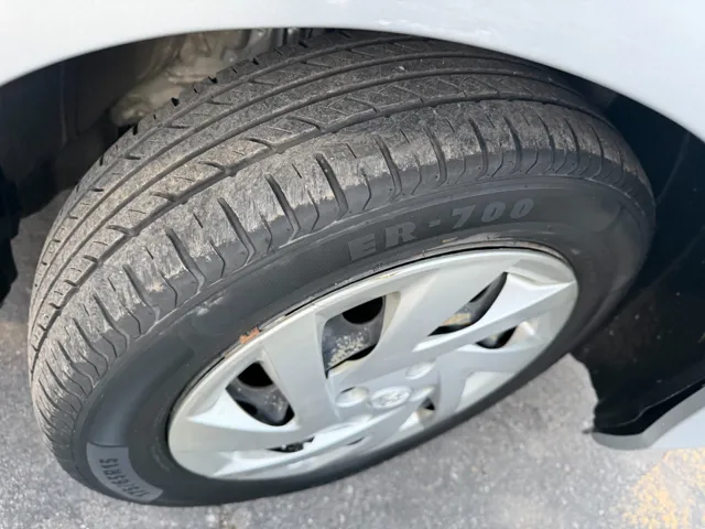 2015 Toyota Prius c Two - Photo 12