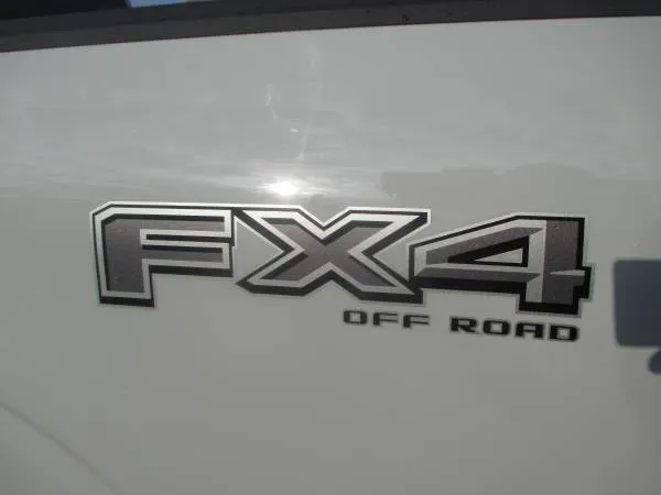 2024 Ford F-150 XLT - Photo 9