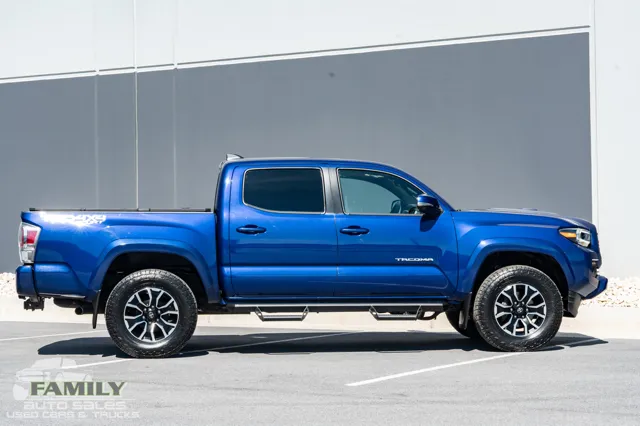 2022 Toyota Tacoma TRD Sport - Photo 12