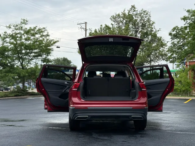2018 Volkswagen Tiguan SE - Photo 16