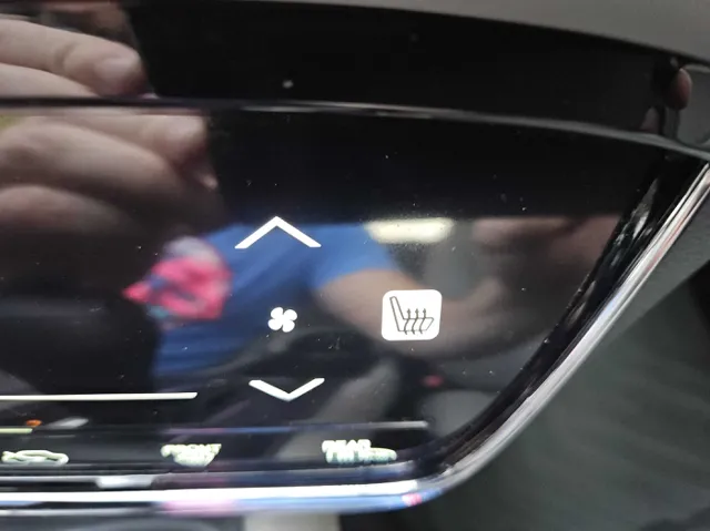 2017 Honda HR-V EX 4WD photo 18
