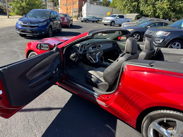 2015 Chevrolet Camaro 2SS - Photo 16