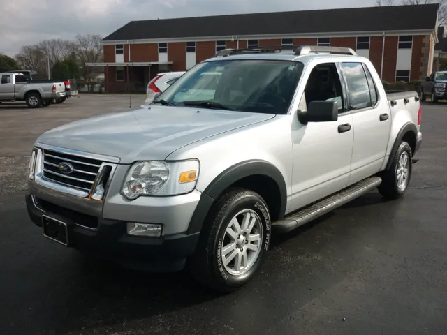 2010 Ford Explorer Sport Trac XLT's photo