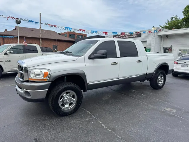 2006 Dodge Ram 2500 SLT 4X4 Mega Cab's photo