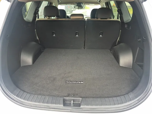 2023 Hyundai Santa Fe SE - Photo 15