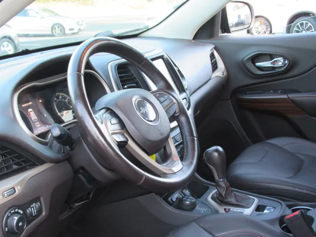 2015 Jeep Cherokee Trailhawk - Photo 24
