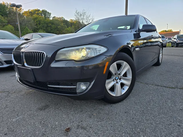 2012 BMW 5 Series 528i