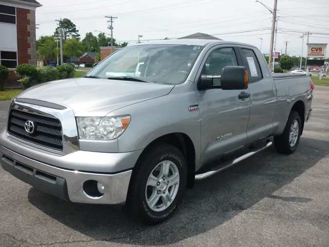 2008 Toyota Tundra 5.7 Auto SR5 Double Cab's photo