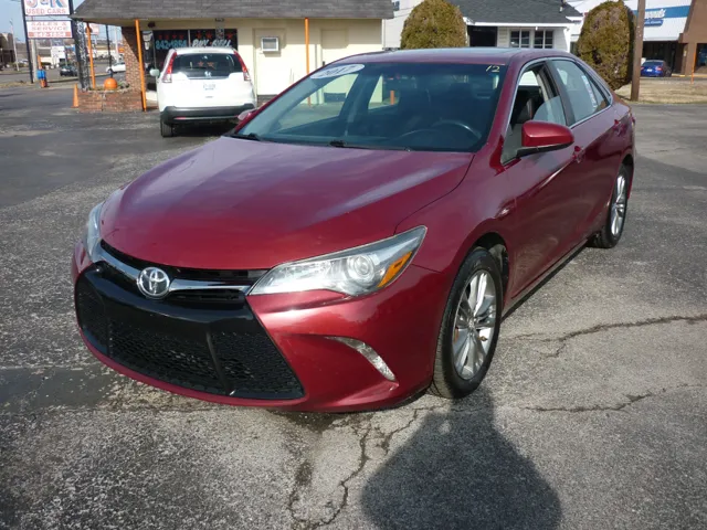 2017 Toyota Camry SE