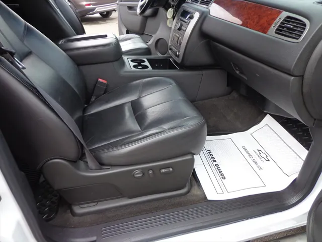2011 GMC Sierra 3500 SLT - Photo 11