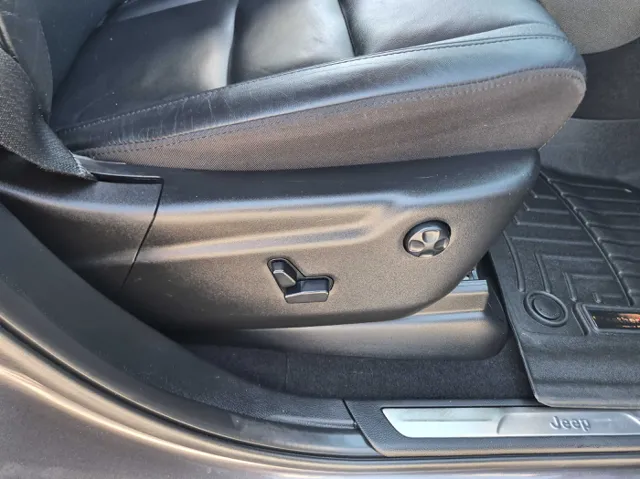 2020 Jeep Grand Cherokee Limited - Photo 26