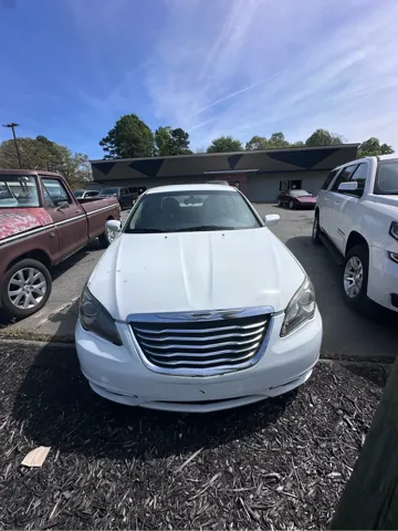2012 Chrysler 200