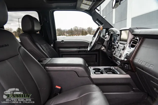 2016 Ford F-350 Super Duty Lariat - Photo 26