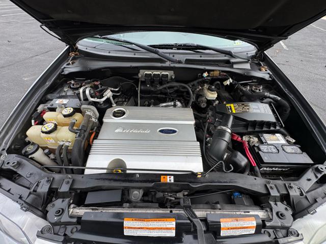 2005 Ford Escape Hybrid