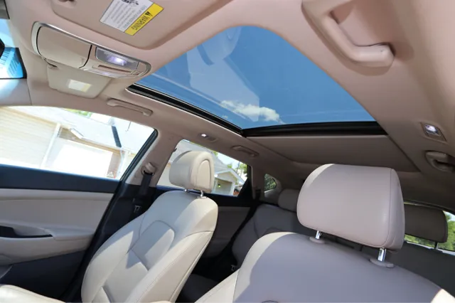 2017 Hyundai Tucson Limited - Photo 17