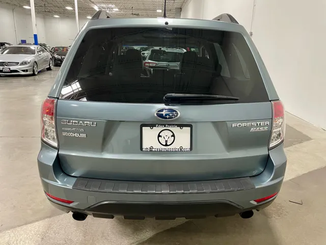 2011 Subaru Forester X Limited - Photo 8