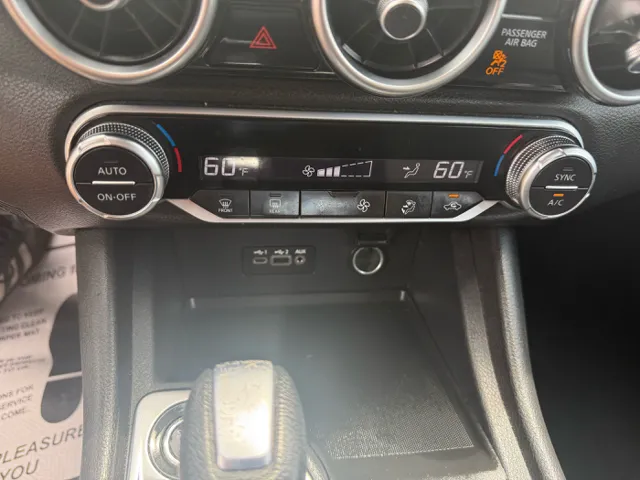 2021 Nissan Sentra SV - Photo 18