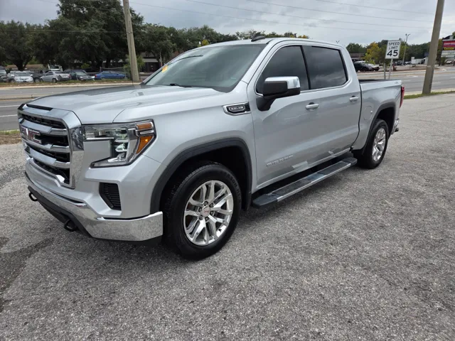 2020 GMC Sierra 1500 SLE's photo