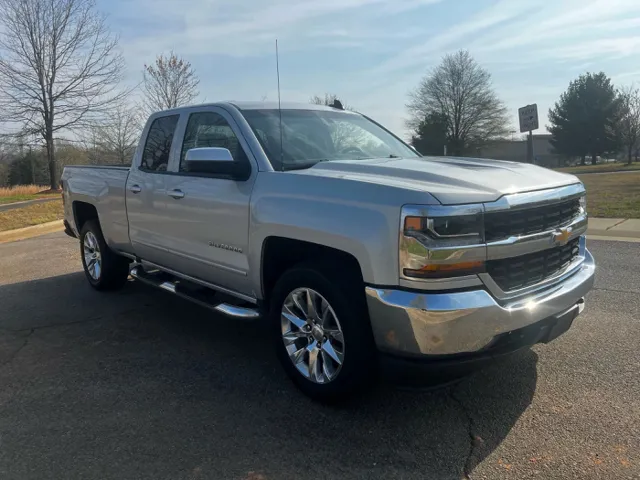 2019 Chevrolet Silverado 1500 LD LT - Photo 7