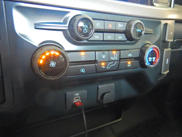 2025 Ford F-150 XL - Photo 42