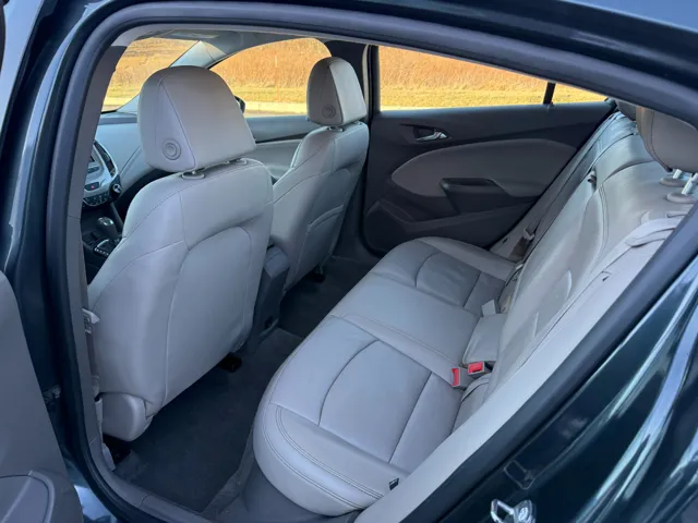 2017 Chevrolet Cruze Premier - Photo 14