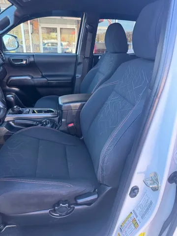 2017 Toyota Tacoma TRD Off Road - Photo 7