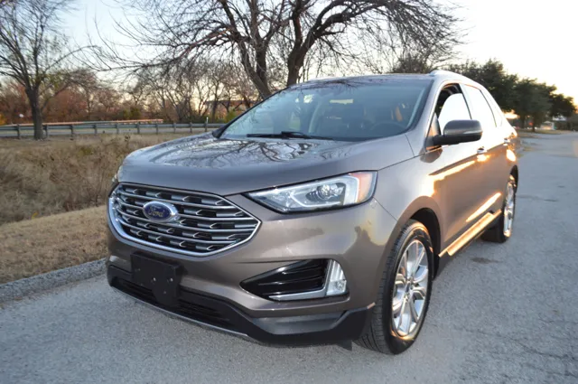 2019 Ford Edge Titanium