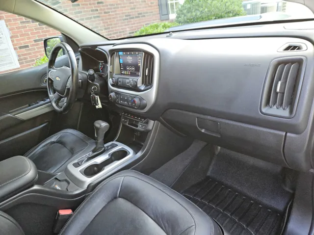 2019 Chevrolet Colorado ZR2 - Photo 36