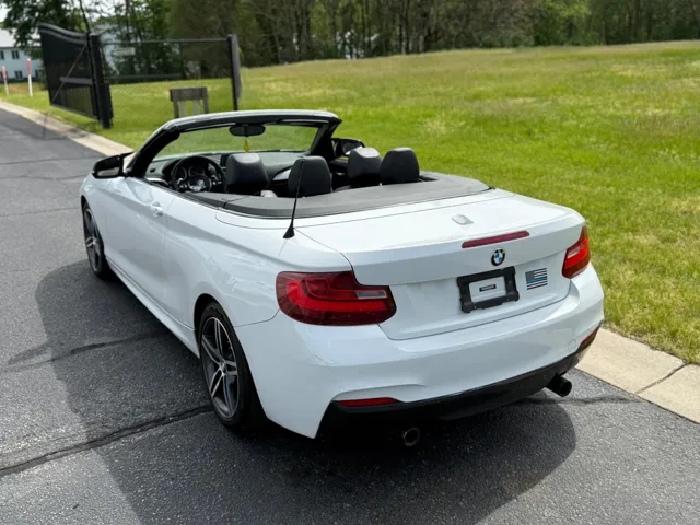 2015 BMW 2 Series M235i - Photo 14