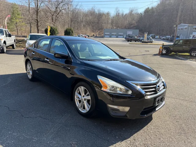 2013 Nissan Altima's photo
