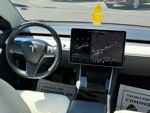 2018 Tesla Model 3 - Photo 27