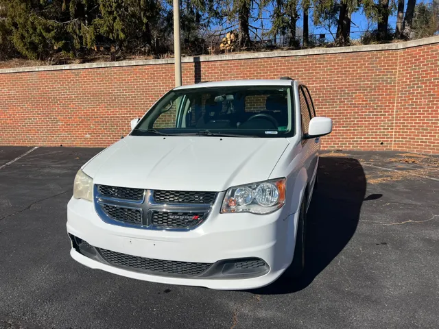 2016 Dodge Grand Caravan SXT's photo