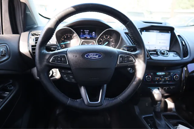 2017 Ford Escape Titanium - Photo 15