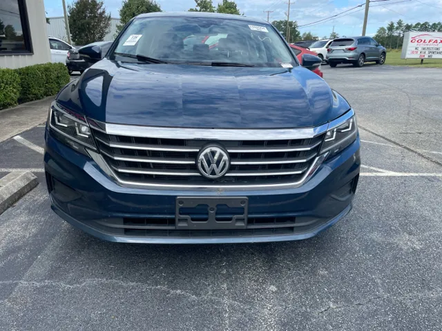 2021 Volkswagen Passat 2.0T SE photo 3