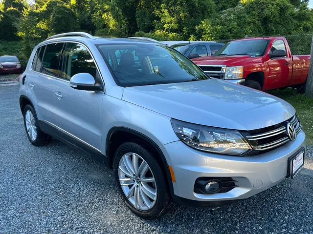2016 Volkswagen Tiguan SE
